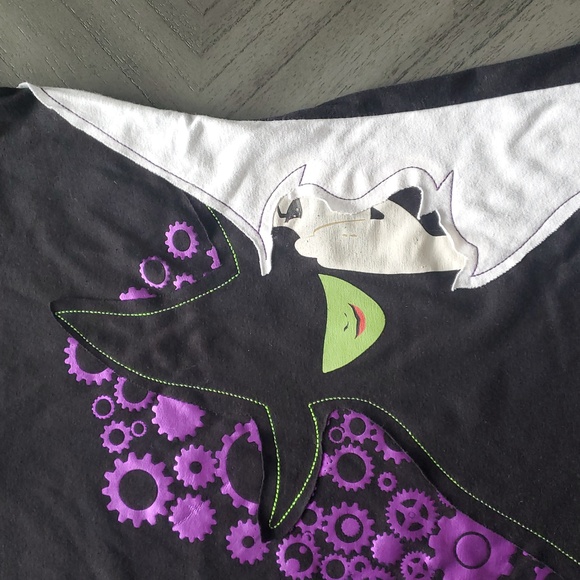 Wicked V Neck Tee Shirt - Picture 7 of 14